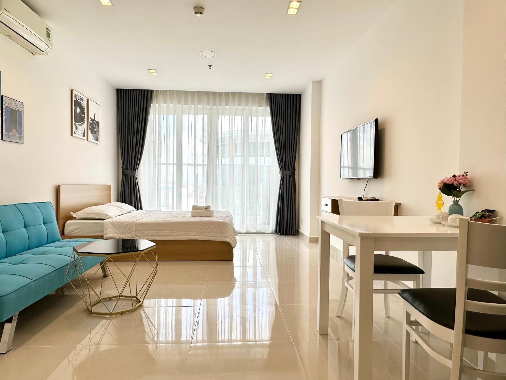 Teddy Apartment At Sky Center Luxury Ho Şi Min Exterior foto
