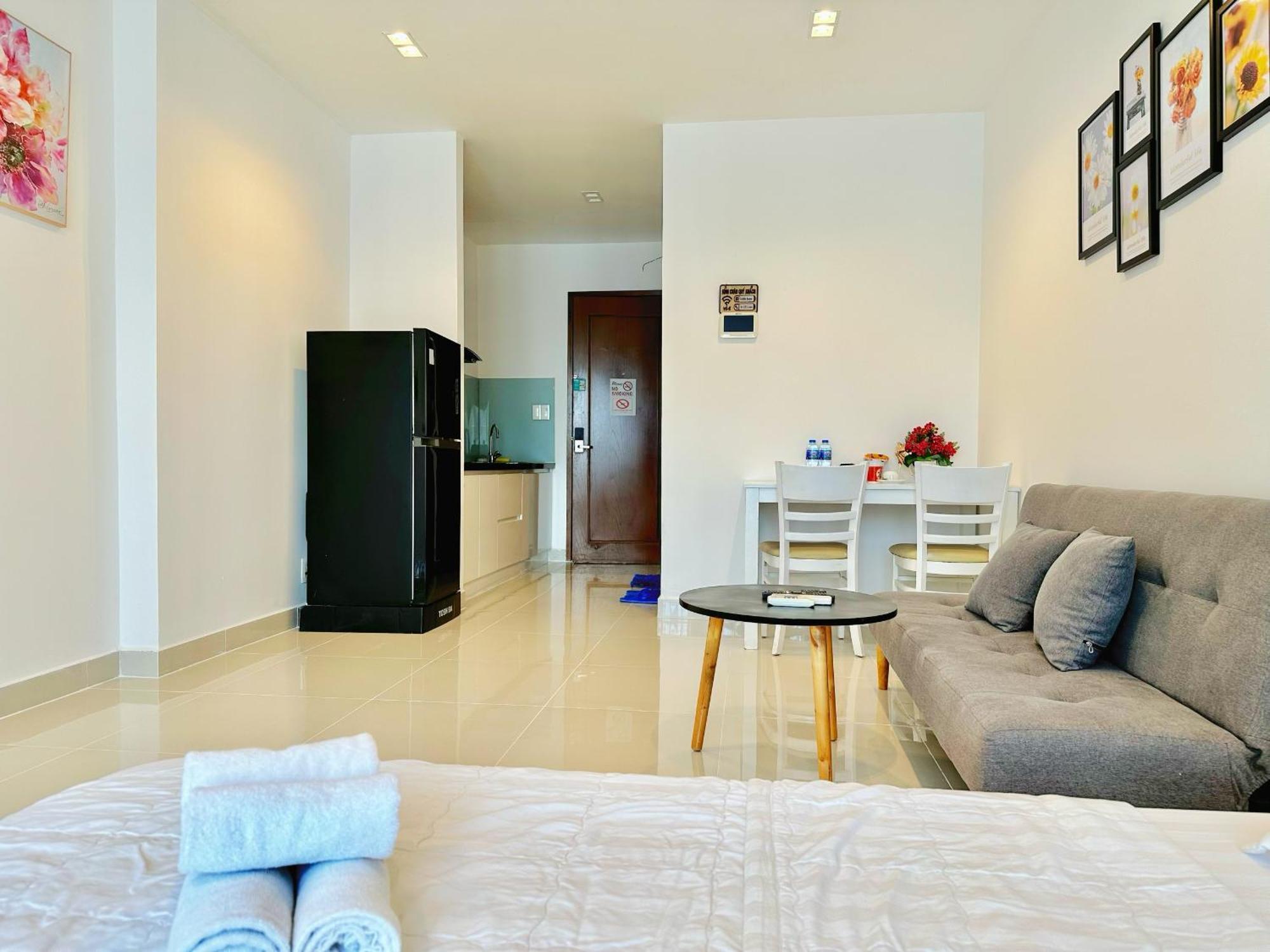 Teddy Apartment At Sky Center Luxury Ho Şi Min Exterior foto