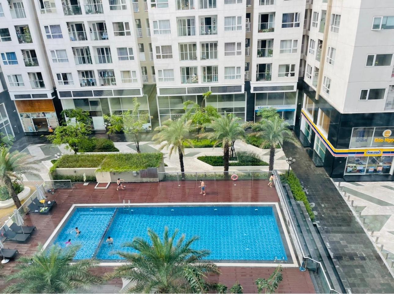 Teddy Apartment At Sky Center Luxury Ho Şi Min Exterior foto