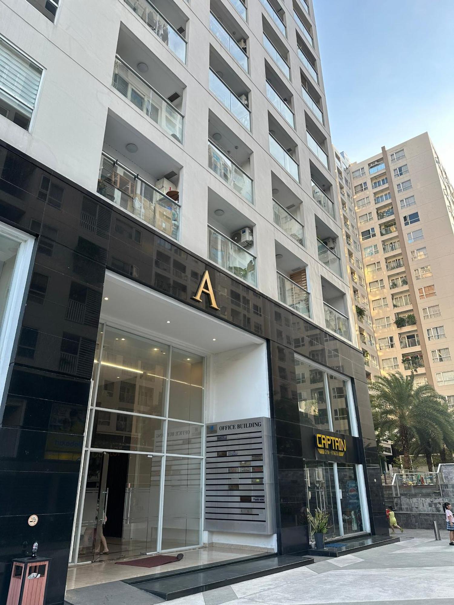Teddy Apartment At Sky Center Luxury Ho Şi Min Exterior foto